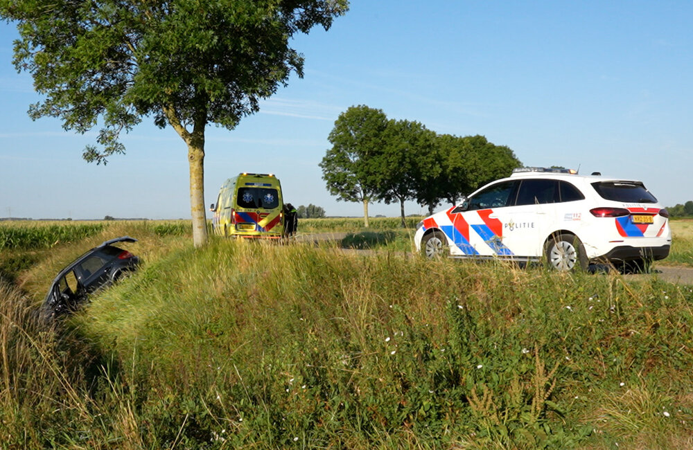 2026.08.08 Ongeval Hogeweg Hulst en brand Koewacht.00_00_31_22.Still004