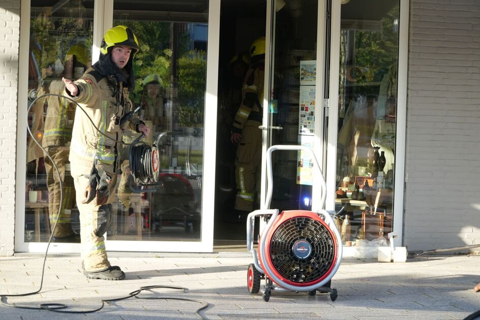 Brand bij winkel aan Spuiplein in Breskens korte tijd na eerdere melding brandgerucht