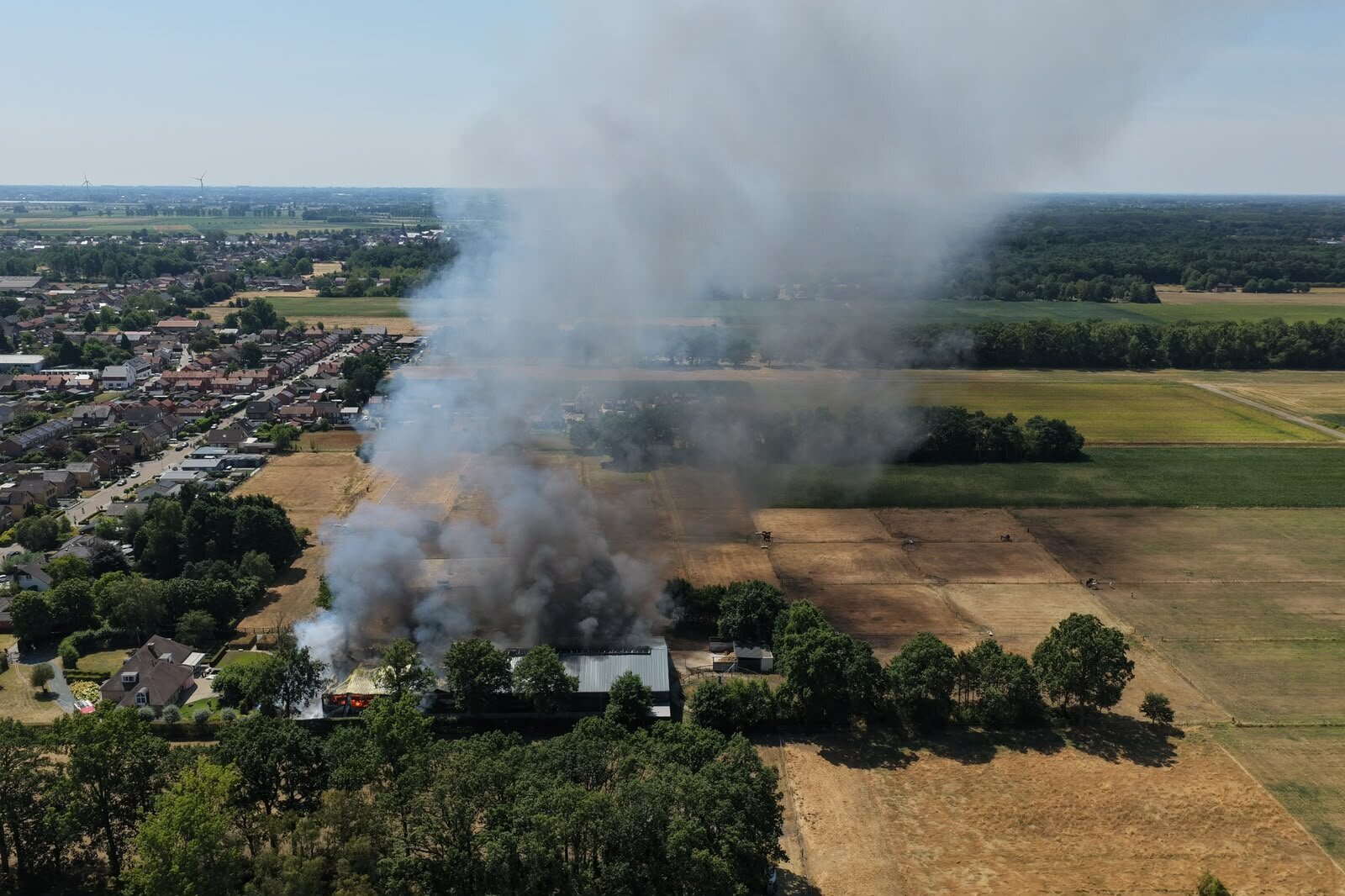 Grote brand stal Clinge - ©Wouter Buijs (2)