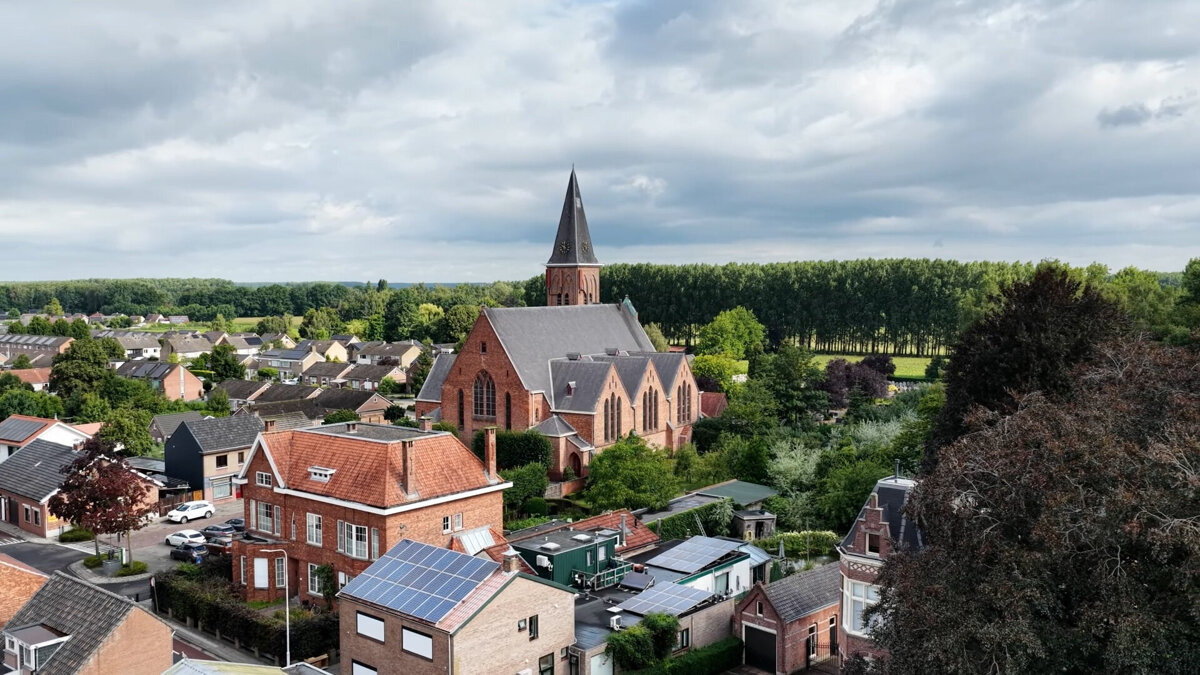 Sint Philippus en Jacobuskerk Koewacht - ©Omroep ZVL