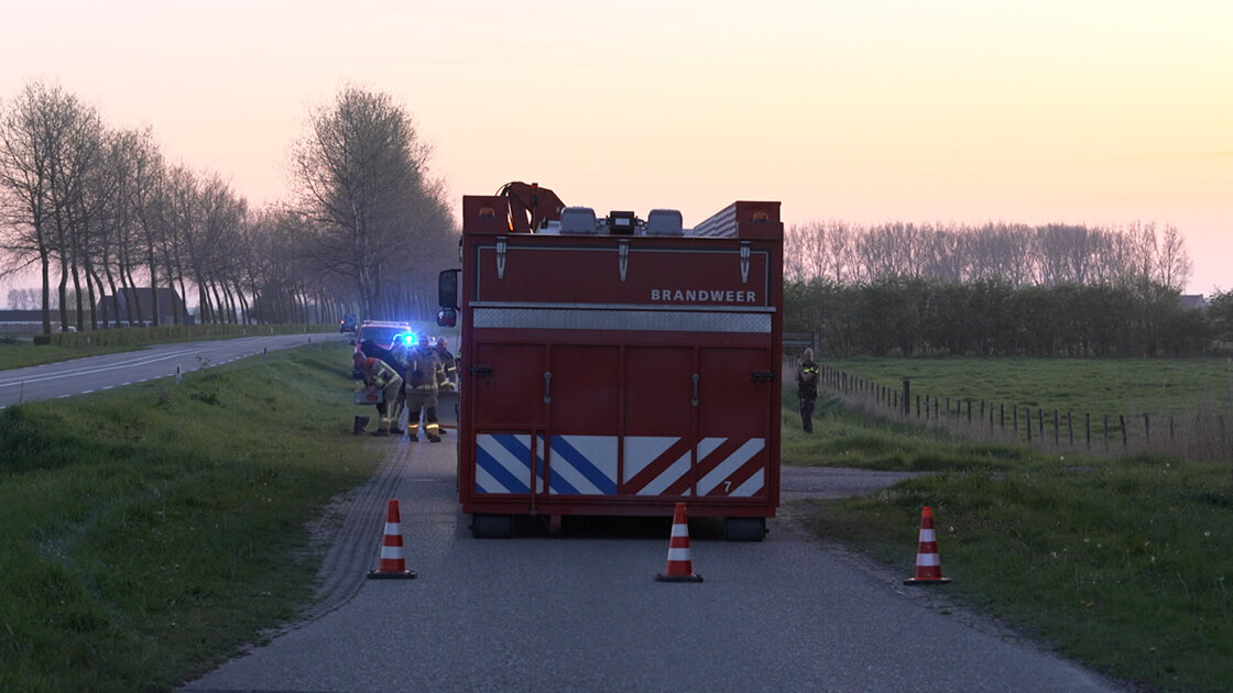 Fietser gereanimeerd na botsing in groep fietsers in Oostburg