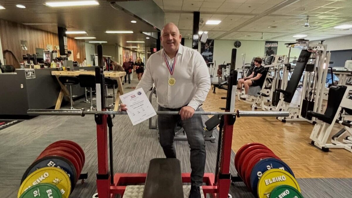 Johny de Witte NK bankdrukken.jpg