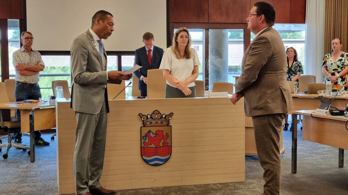 Beëdiging wethouder Jeroen de Buck (tnzn)