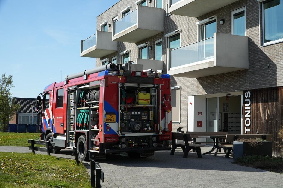 Brandweer ventileert appartement na aangebrande croissant in Kloosterzande