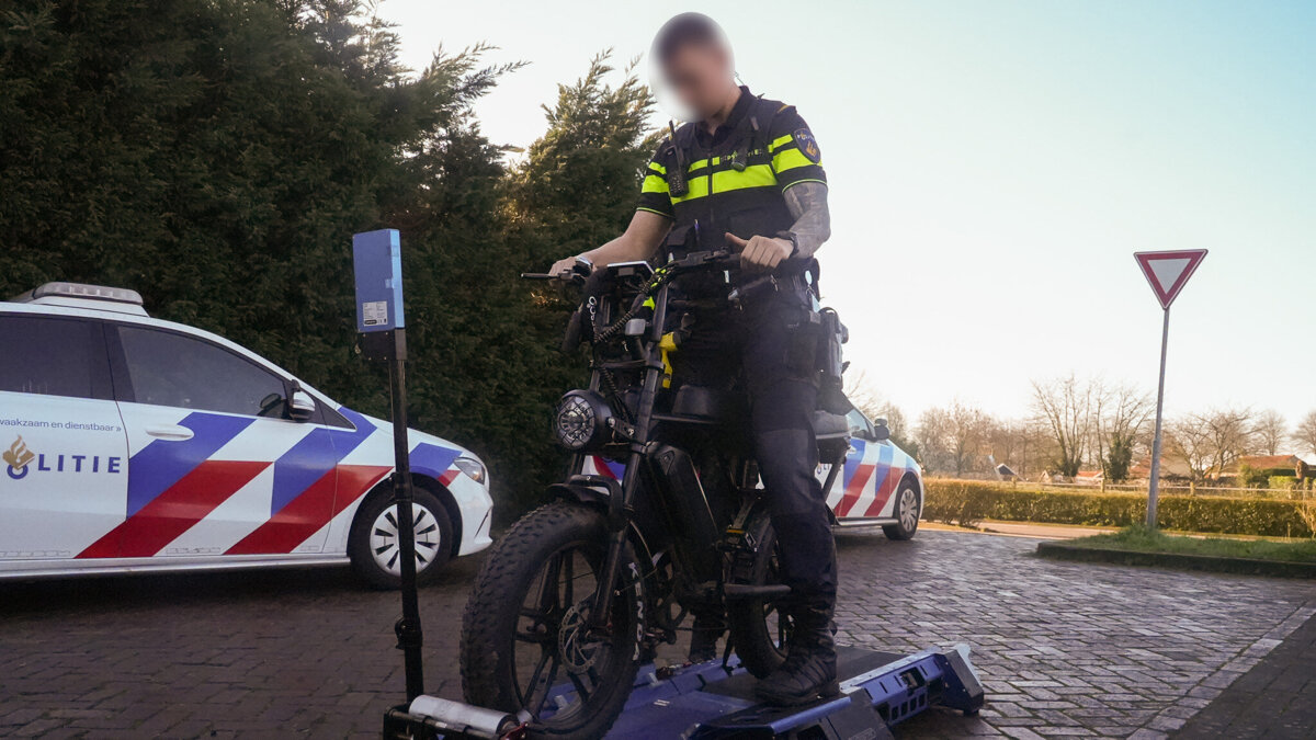 Foto_3_Rollerbankcontrole Koolstraat Hulst_2026.02.25 .jpg