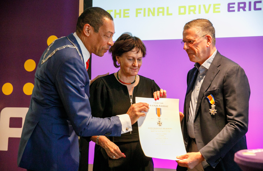 Koninklijke onderscheiding Eric de Ruijsscher - ©Citygames
