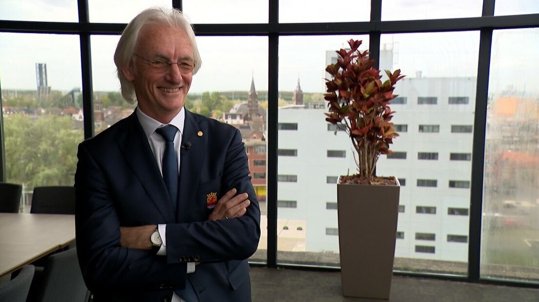 Bode Cees neemt afscheid van zijn stadhuis