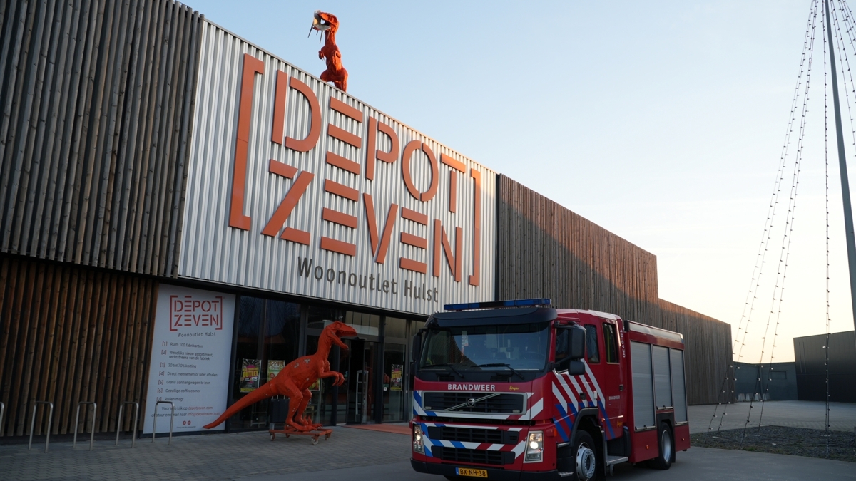 brandgerucht Depot Zeven_1.JPG