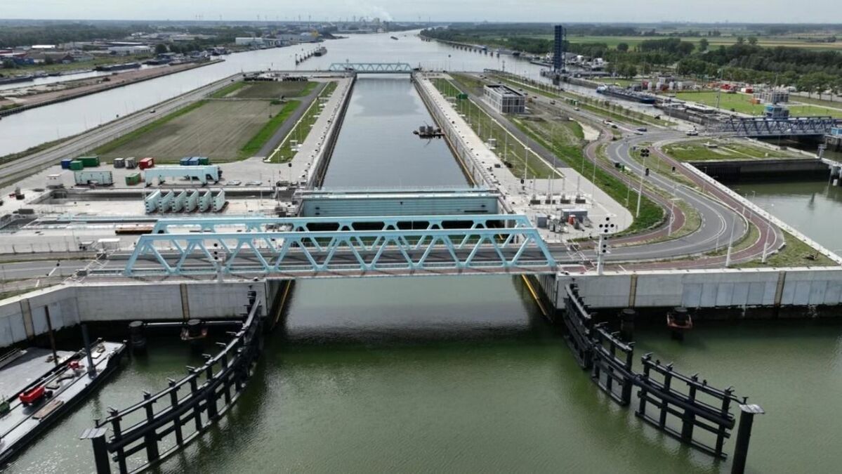 Nieuwe Sluis Terneuzen.jpg