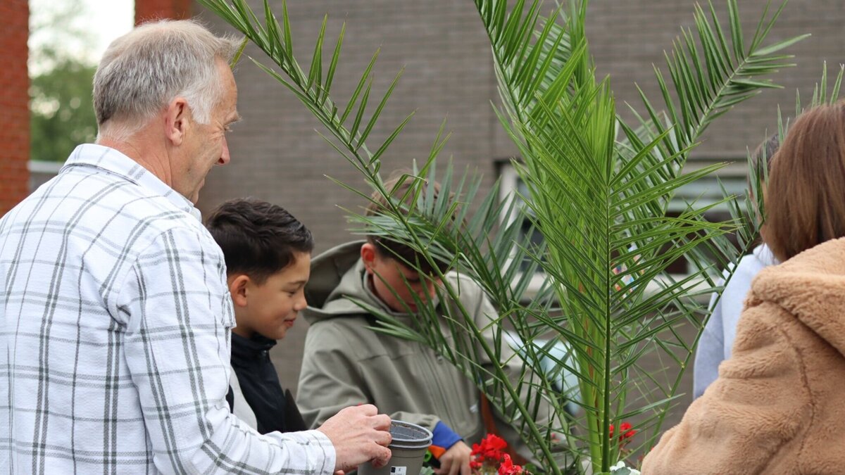 Groen Schoolplein Prins Willem van Oranjeschool.jpg