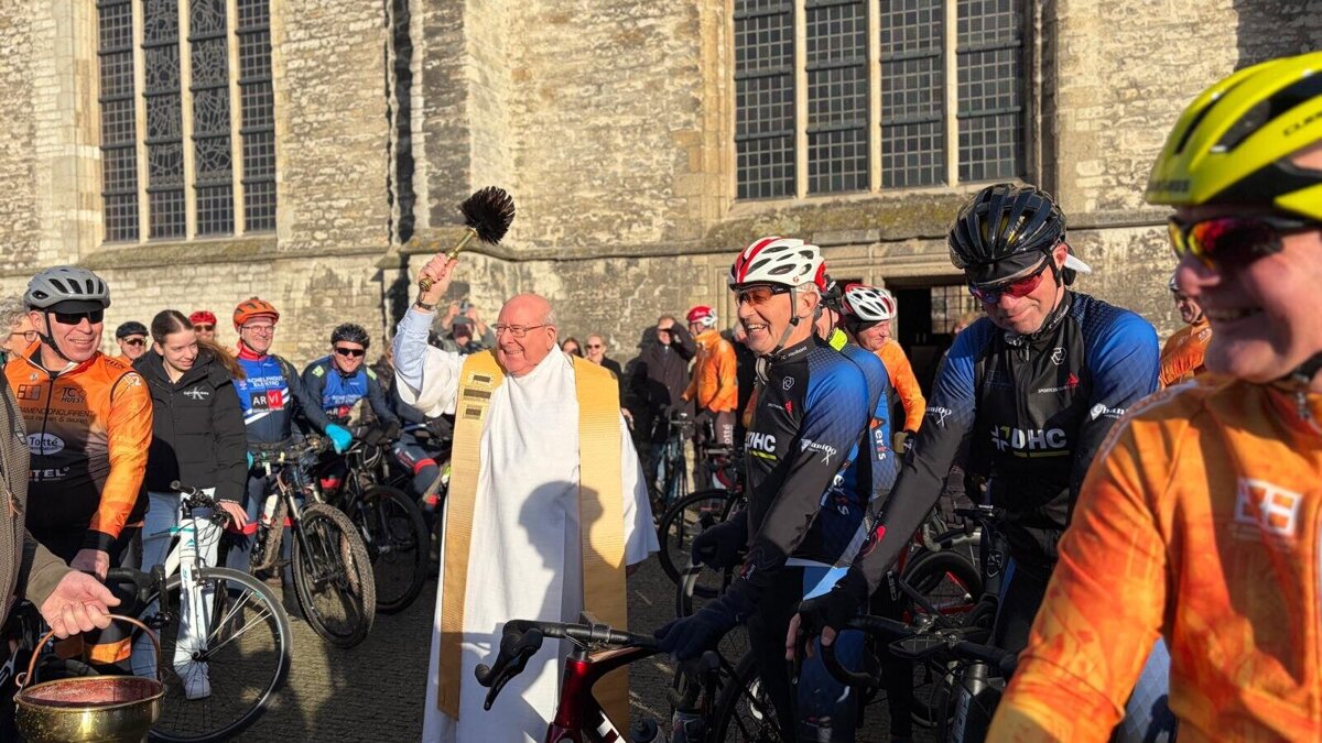 Wielerzegening Hulst 2026 3.jpeg