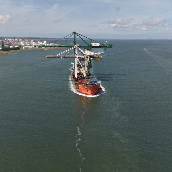 Zhen Hua 36 containerkranen Antwerpen Westerschelde  TdP