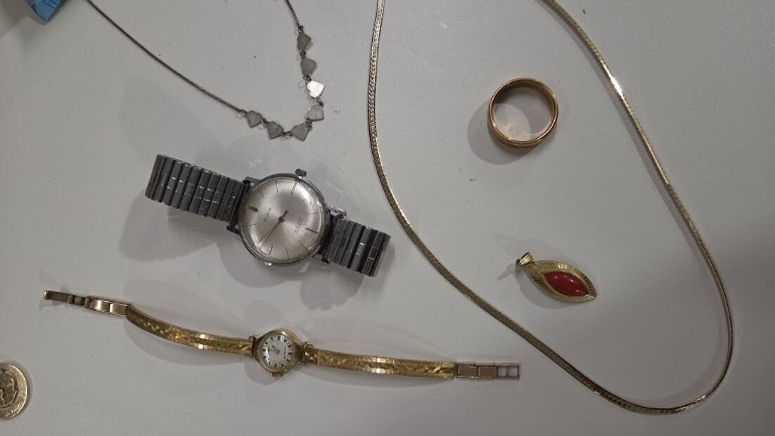 sieraden politie