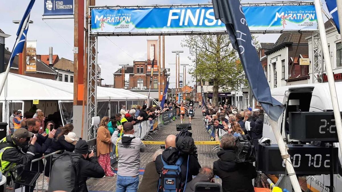 marathon Zeeuws-Vlaanderen finish.jpg