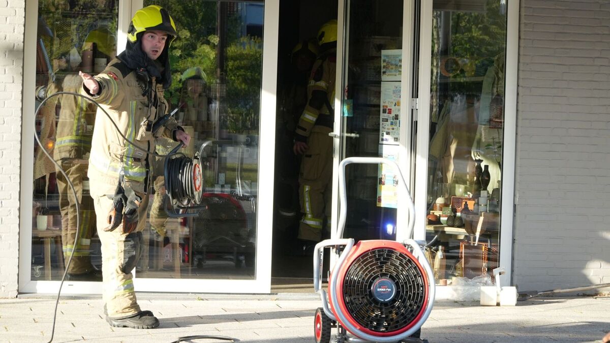 2026.04.29 Brand winkel Spuiplein Breskens_1.JPG