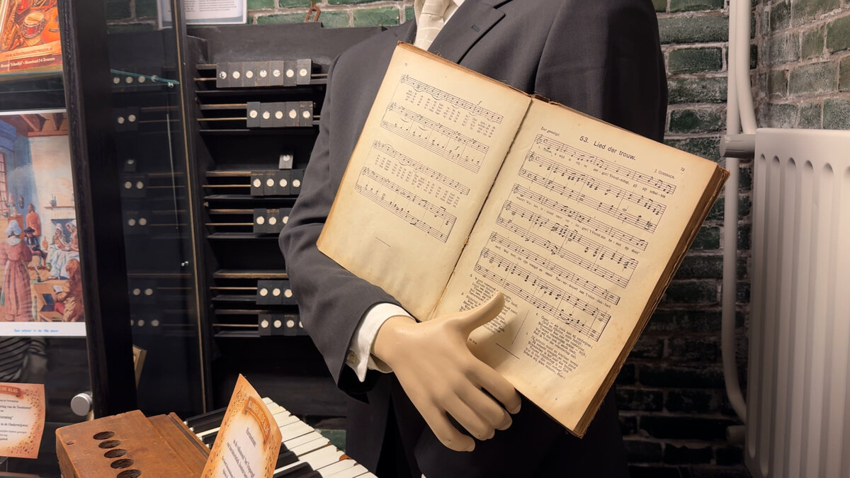 200 jaar muziek in de klas - museum Schooltijd 2.jpg