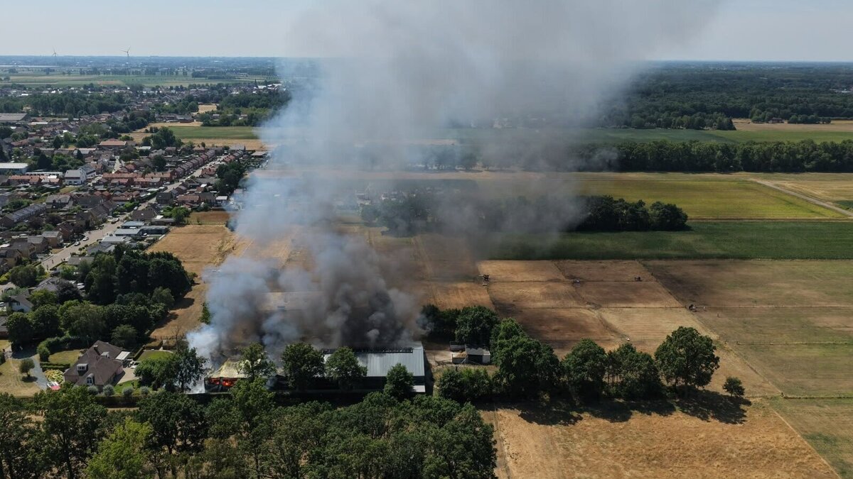 Grote brand stal Clinge - ©Wouter Buijs (2)