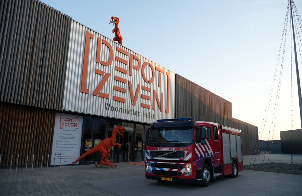 brandgerucht Depot Zeven_1.JPG