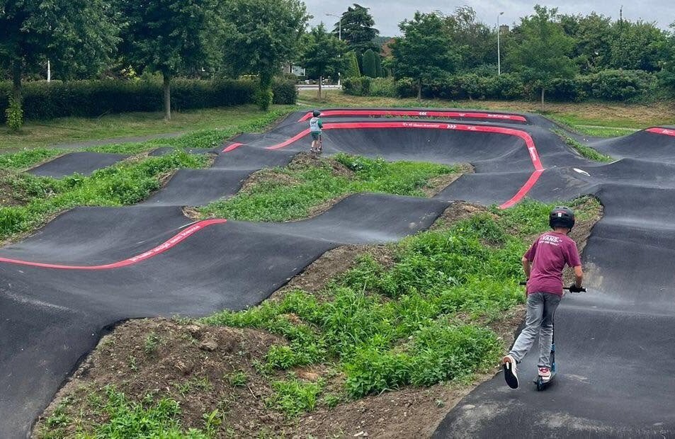 Pumptrackbaan in Axel ter illustratie - ©Pumptrackbaan Axel
