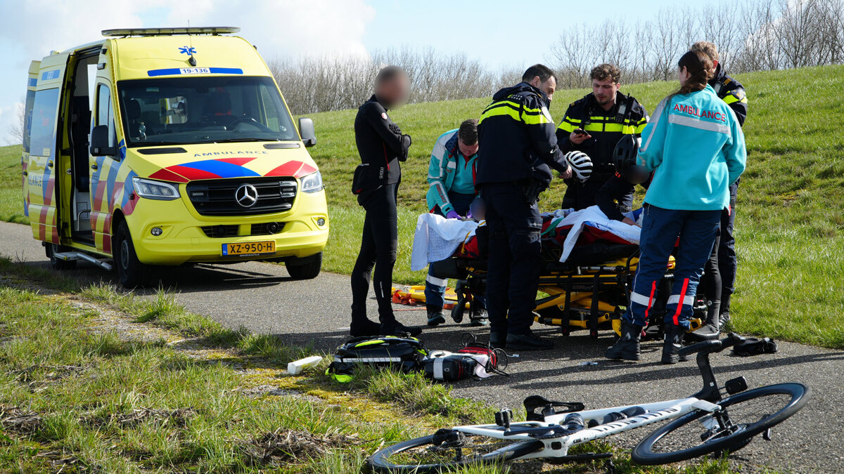 Letsel op zeedijk bij Griete_3.jpg