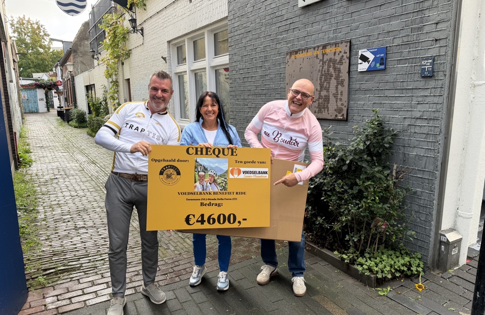 Voedselbank cheque Traptist Francois Kint Antoine van Walraven 3