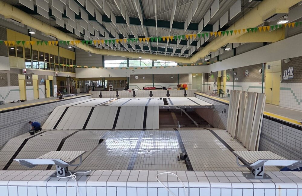 Zwembad oostburg.jpg