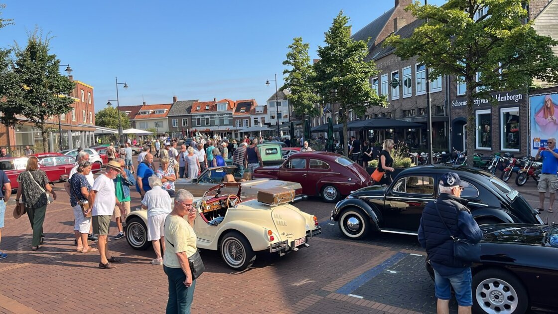 Even terug in de tijd met het Oldtimer ritten Oostburg