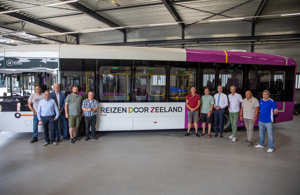 Presentatie eerste BYD bus Reizen door Zeeland