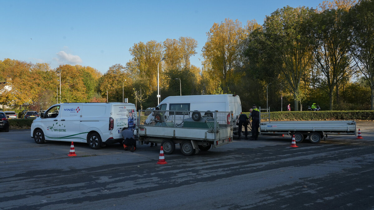 Politie schrijft veertien bekeuringen uit bij verkeerscontrole in Hulst1