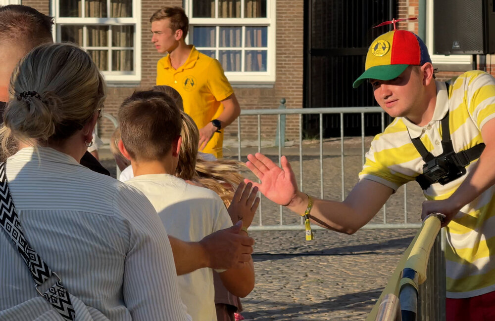 High fives vlogen je om de oren - ©Omroep ZVL
