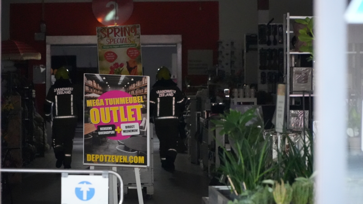 brandgerucht Depot Zeven_3.JPG