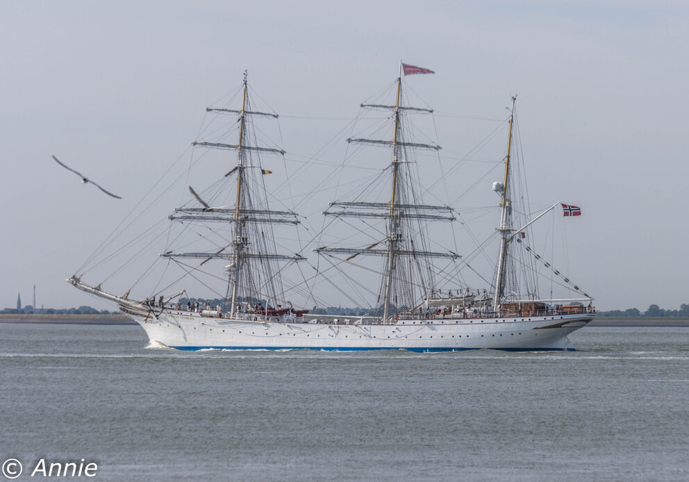 Tall Ships Statsraad Lehmkuhl - Annie van Es