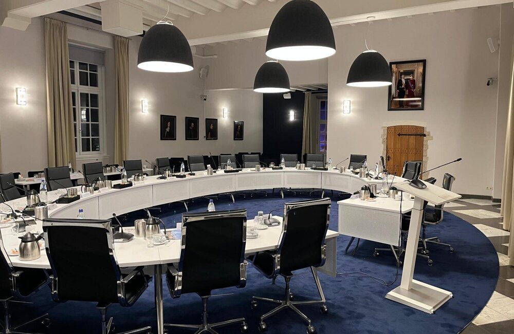 Raadszaal Hulst.jpeg