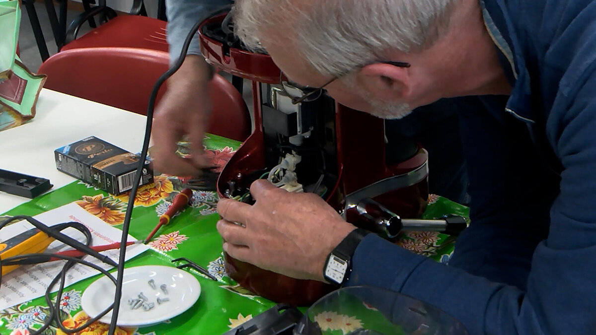 Repaircafe Kloosterzande.jpg