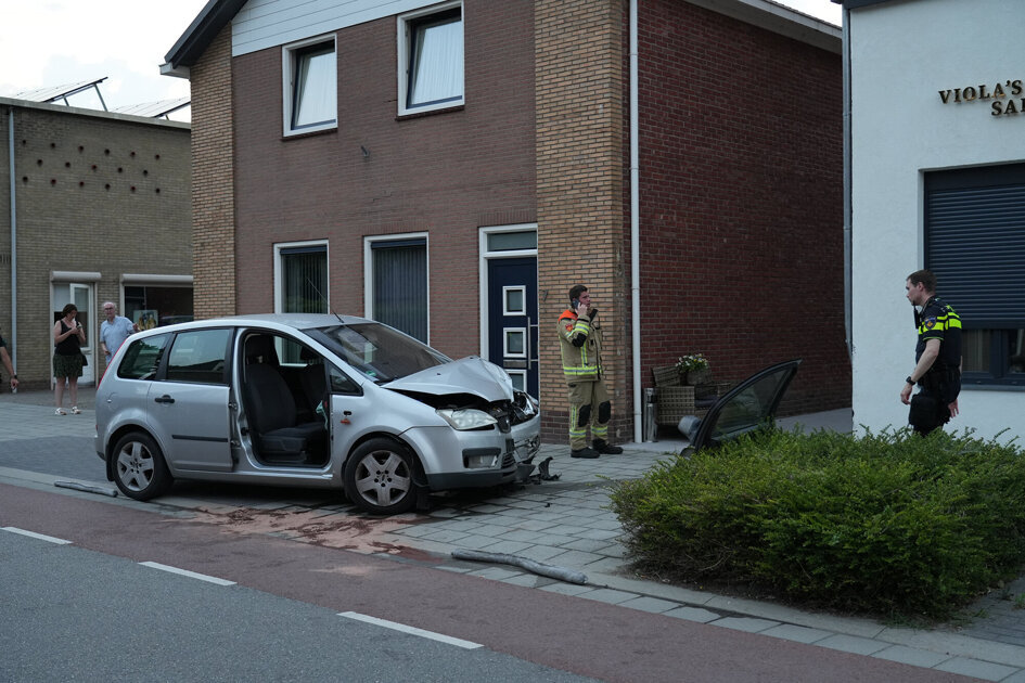 Bestuurder ongeval Cloosterstraat sterk onder invloed