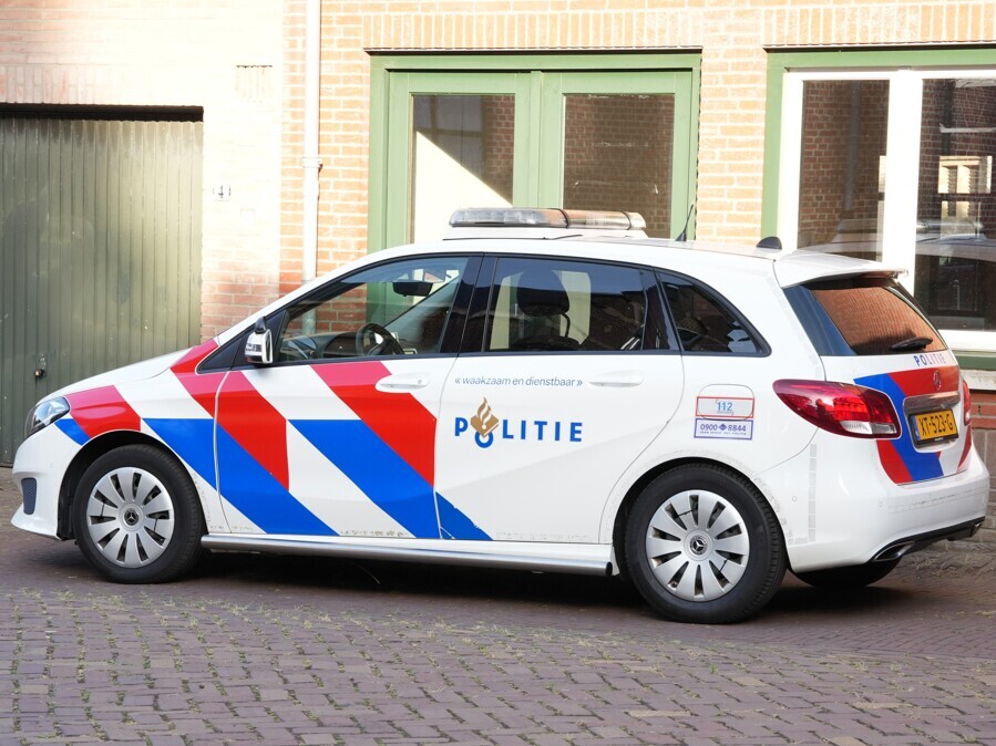 Archief_112_Politie B-klasse zijkant 1