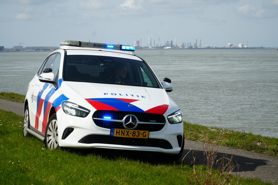 Politie deelt 16 boetes uit tijdens verkeerscontrole in Terneuzen