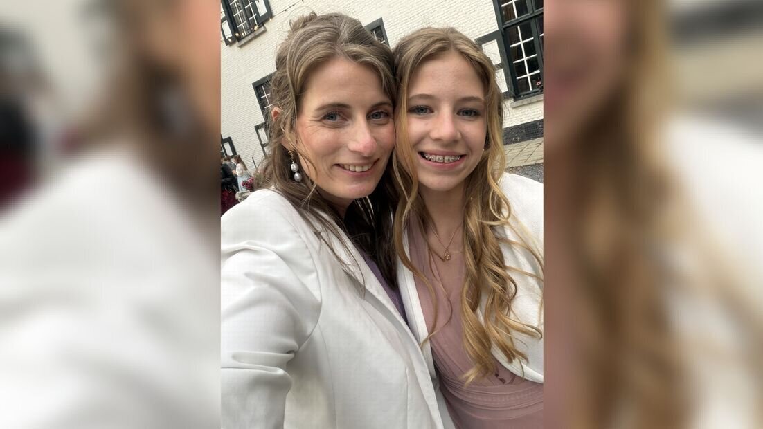 Moeder Evy met Sarah © Namens de Familie