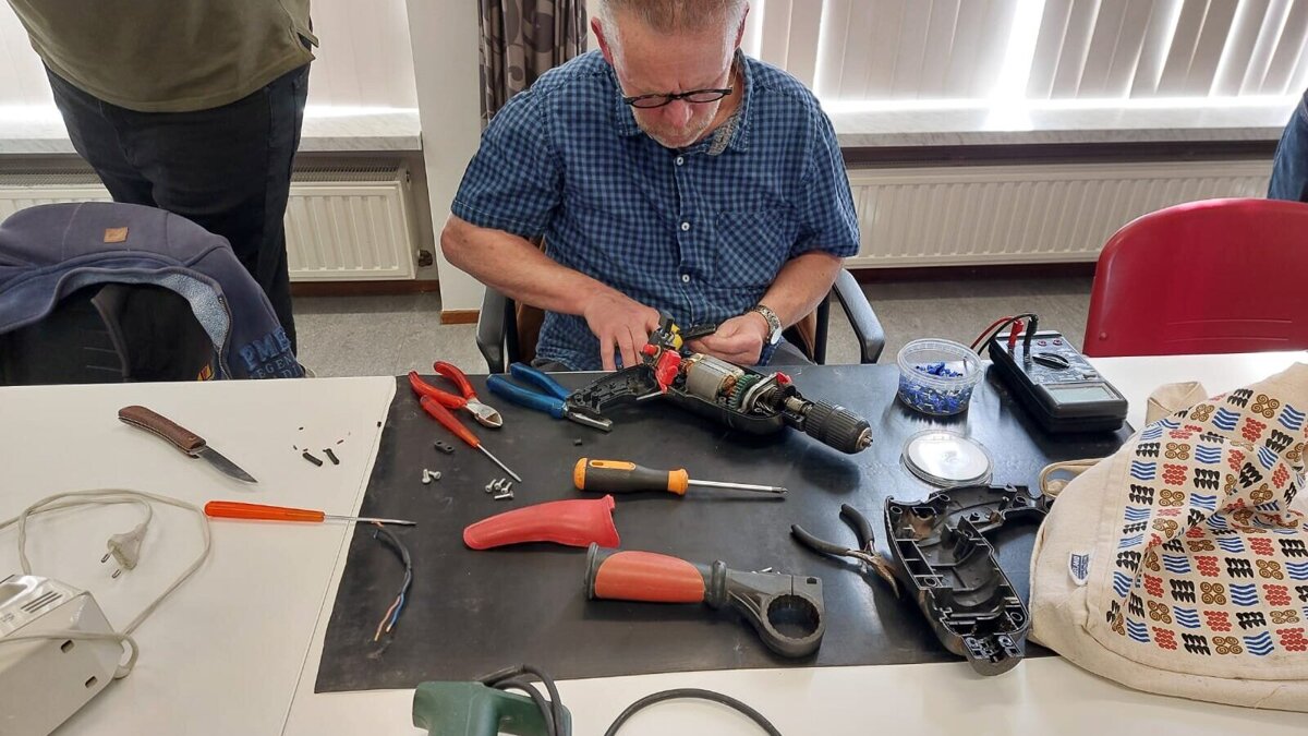 Repaircafe Kloosterzande.jpeg