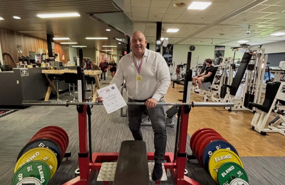 Johny de Witte NK bankdrukken.jpg