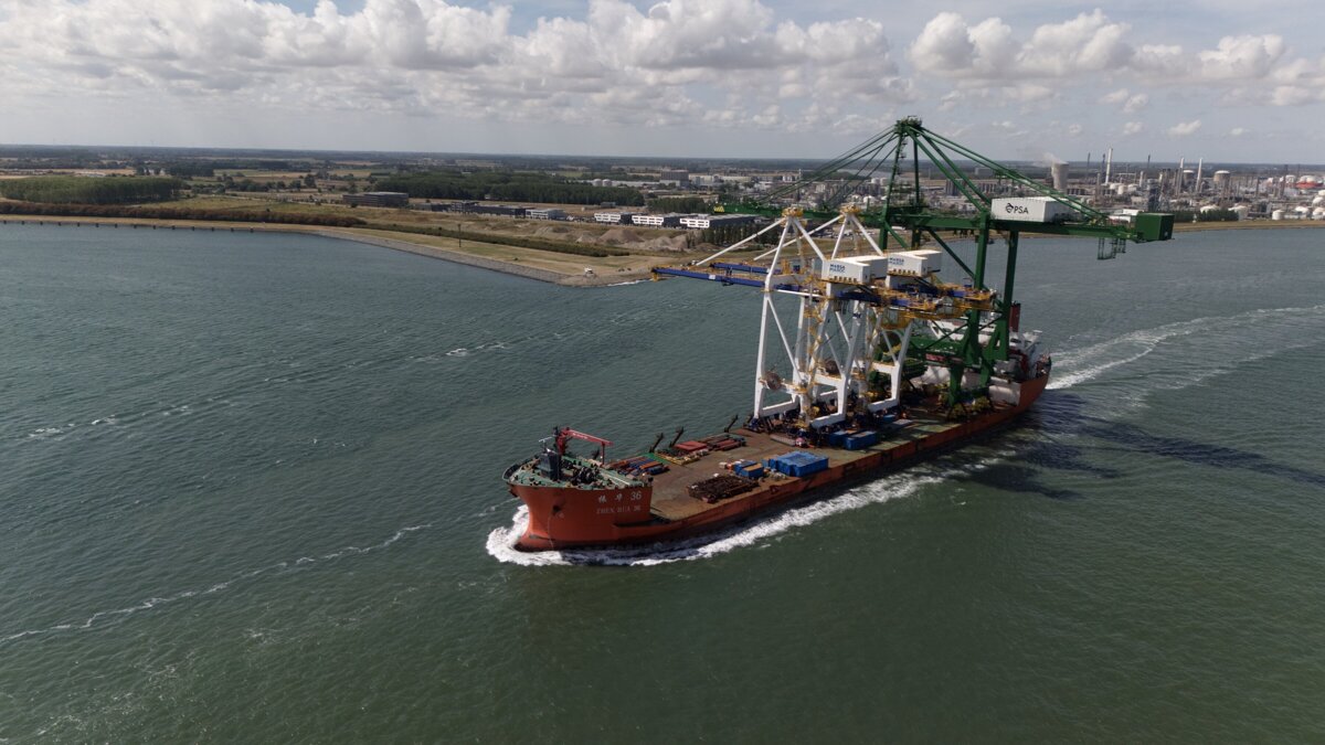 Zhen Hua 36 containerkranen Antwerpen Westerschelde TdP