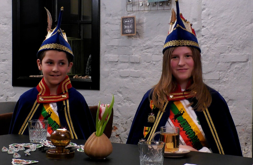 Jeugdprins(es) carnaval AHC Vossen.jpg