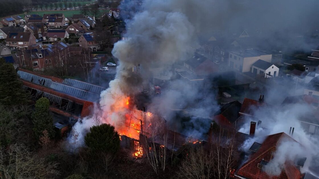 Twee minderjarigen aangehouden voor brand Sint Jansteen