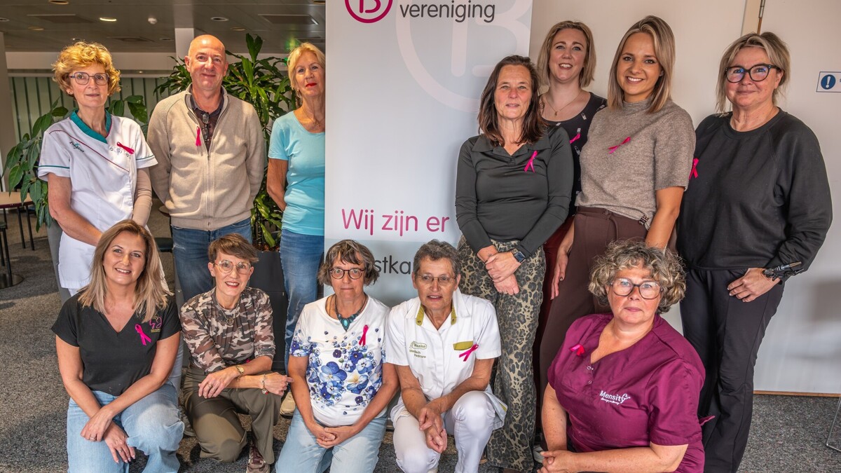 De 'verwenners' tijdens de verwenmiddag van Borstkankervereniging ZVL - ©Boratkankervereniging Zeeuws-Vlaanderen (Co van Meurs)